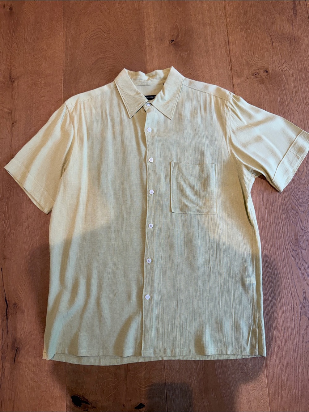 Kenneth Cole Pale Yellow/green Short-Sleeve Button-Down Shirt